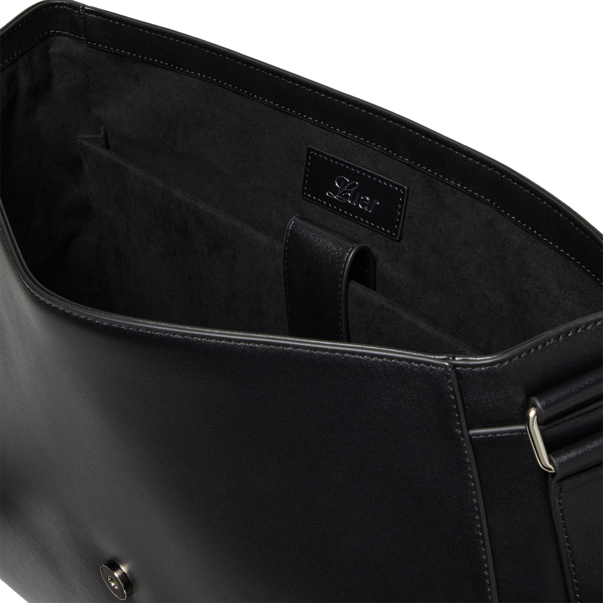 Luar Messenger Bag (Smooth black)