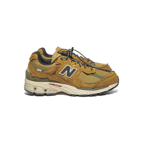 New Balance 2002R (High Desert/Dark Moss)