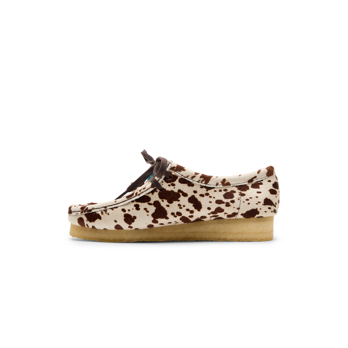 Clarks WMNS Wallabee (Brown Cow Print)