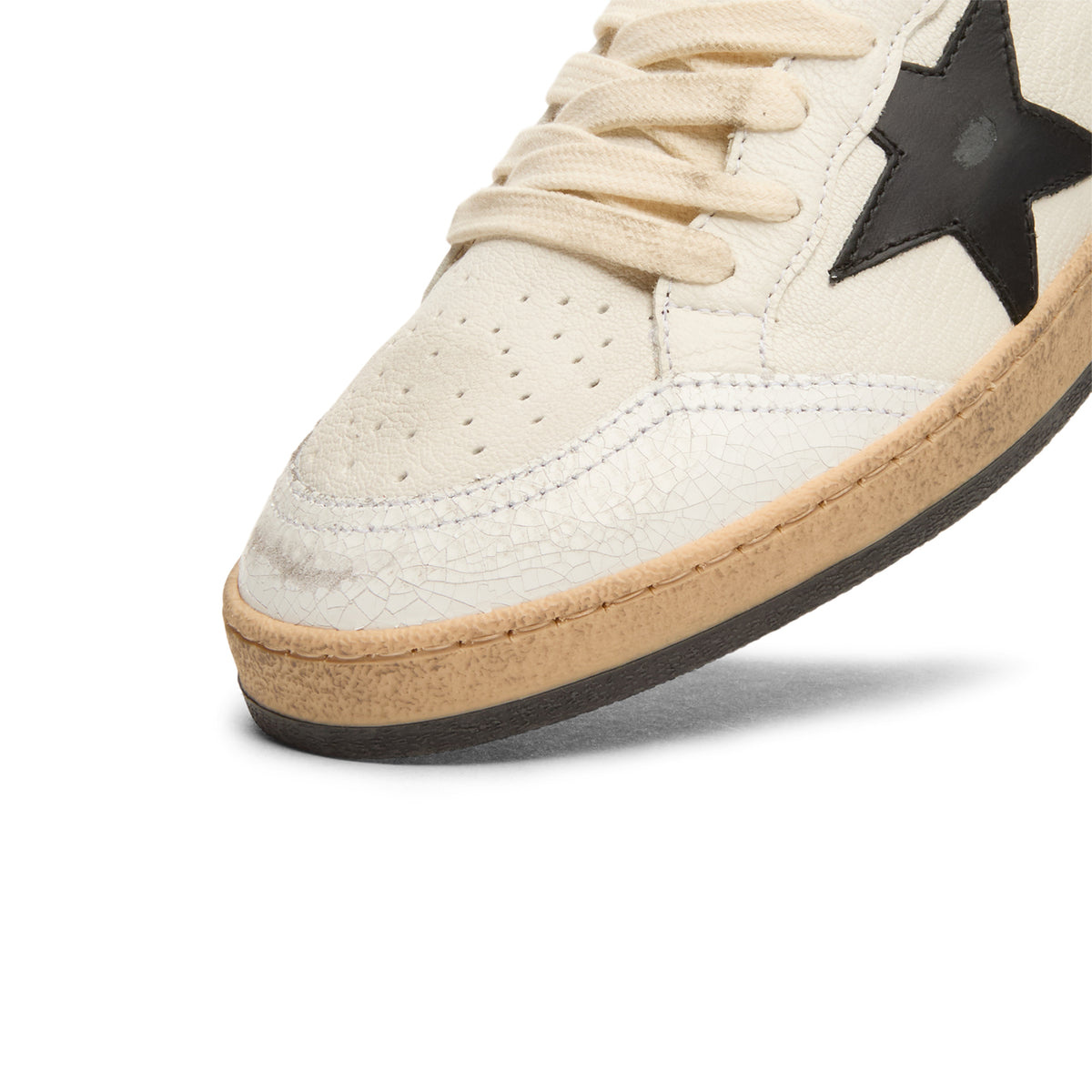 Golden Goose Ballstar Nappa Upper Leather Star And Heel Crack Toe And Spur (White/Black)