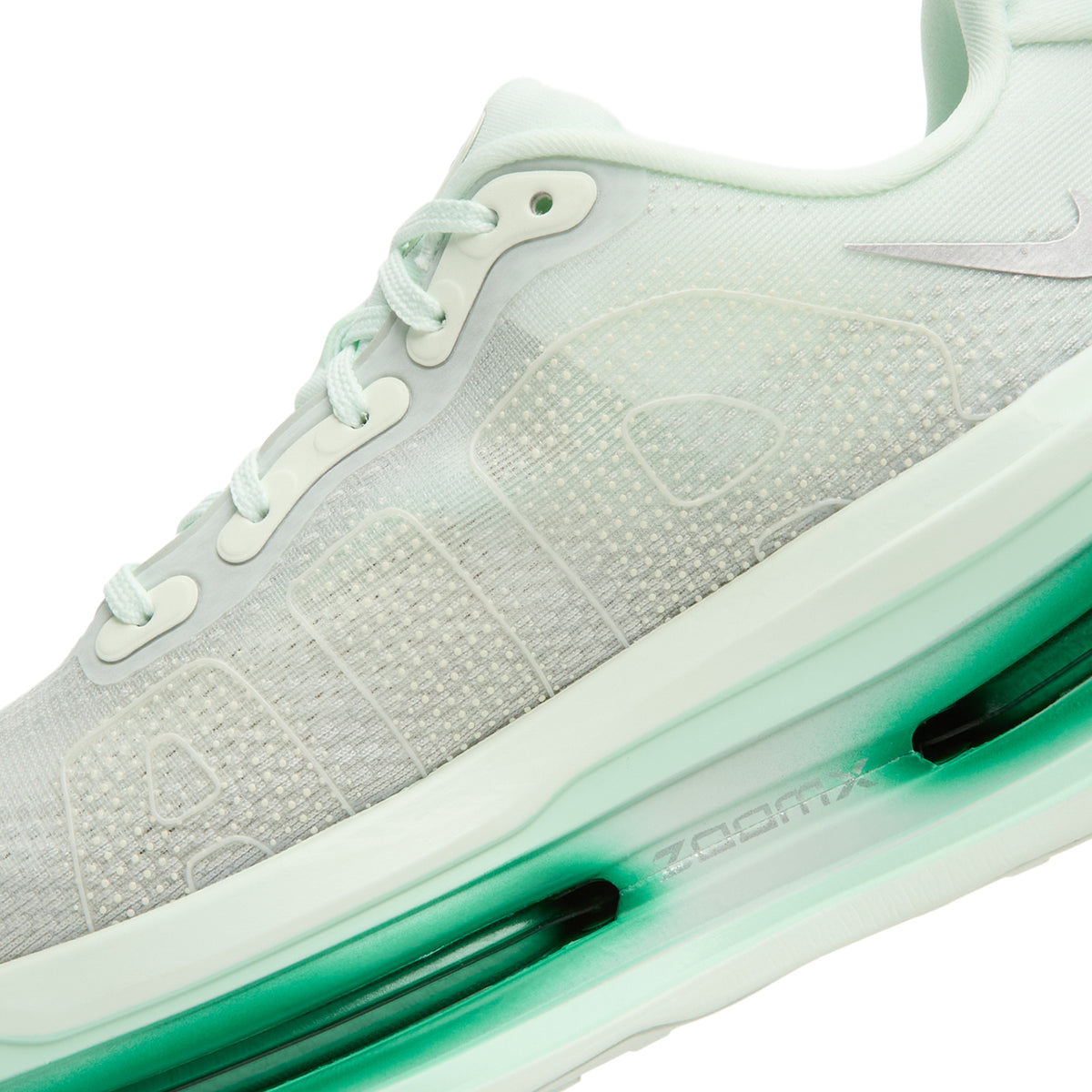 Nike Vomero Premium (Barely Green/Metallic Silver)