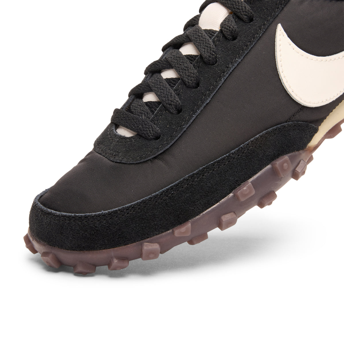 Nike Waffle Racer (Black/Sail-Coconut Milk-Gum Dark Brown)