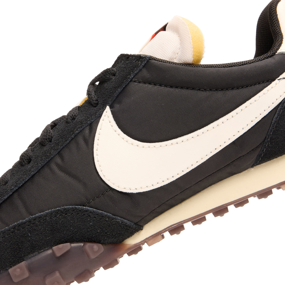 Nike Waffle Racer (Black/Sail-Coconut Milk-Gum Dark Brown)