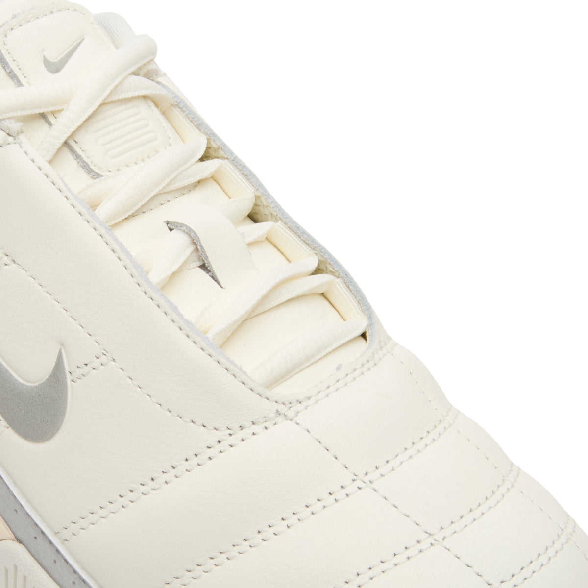 Nike Total 90 Shox Magia (Sail/Metallic Silver-Pale Ivory-Sail)