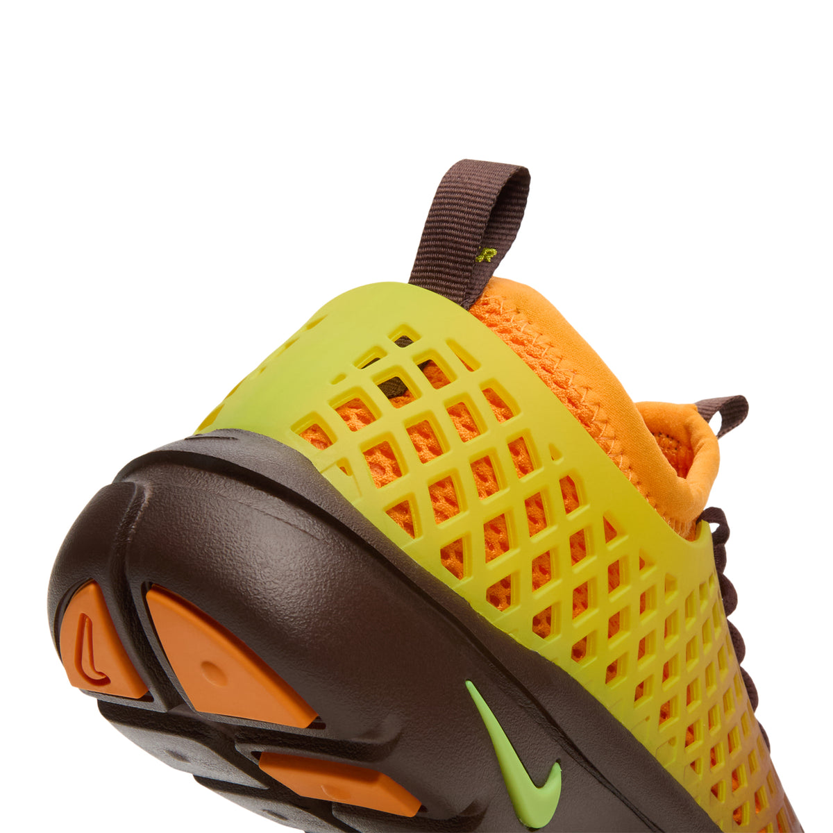 Nike Rejuven8 Run (DK Field Brown/Bright Cactus)
