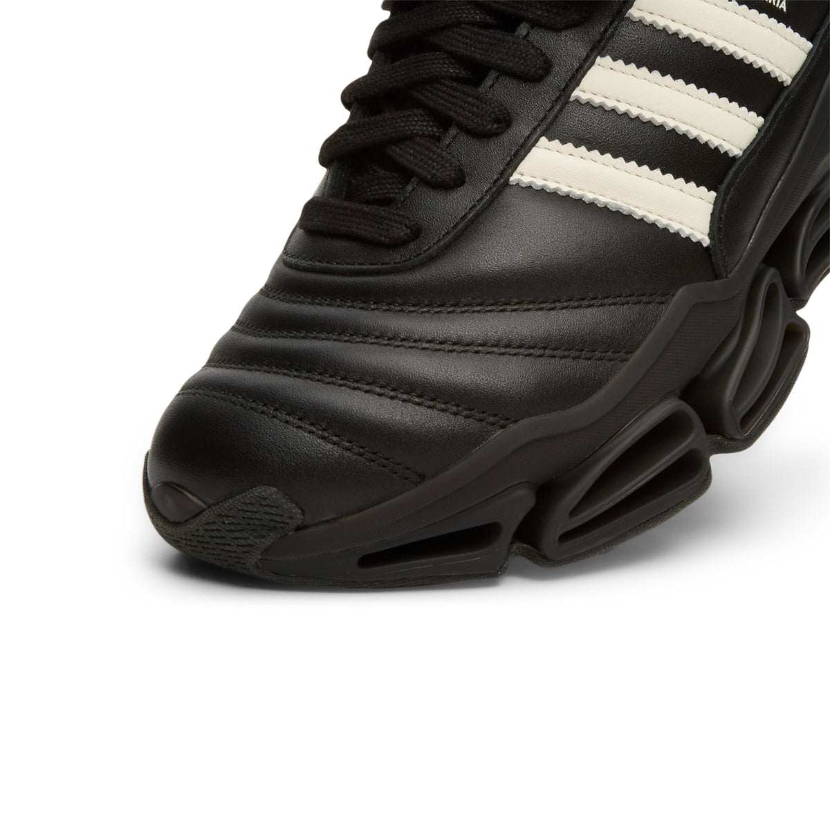 adidas Chavarria Megaride WC (Core Black/Off White/Core Black)