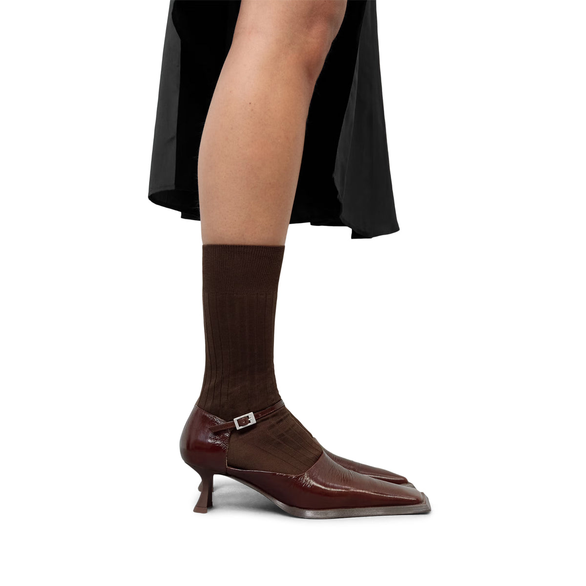 Miista Vern Courts (Brown)